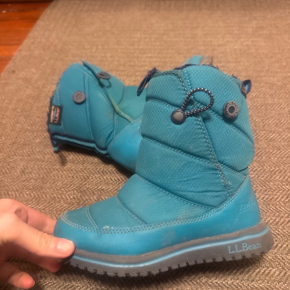 L.L. Bean Other - L.L. Bean Ultralight Primaloft Teal Insulated winter Boots toddler size 12